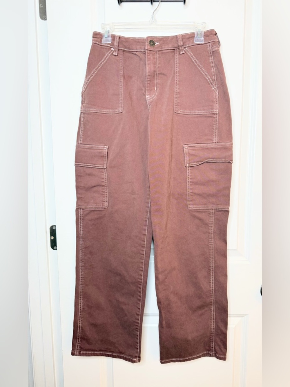 SO High Rise Cargo Pants Women’s 9/29W Pink Wide Leg Utility Carpenter Jeans